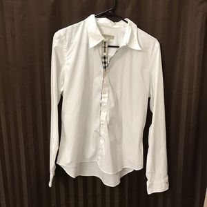 💰FLASH SALE 💰 **BURBERRY LONDON BUTTON SHIRT**